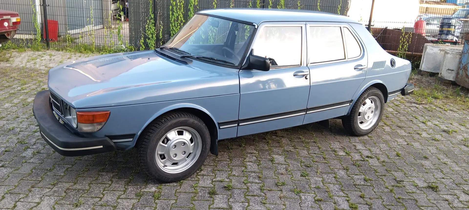 Saab 99 5GL Albastru - 1