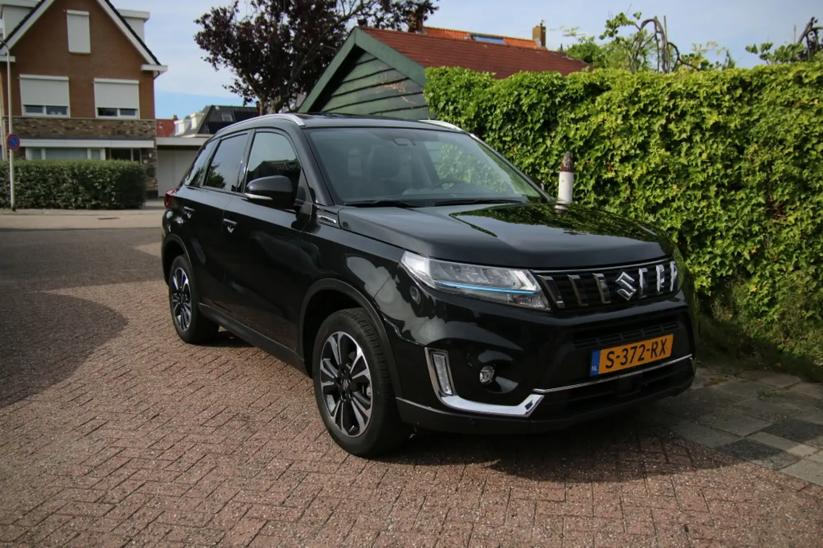 Suzuki Vitara 1.5 Hybrid Style Schwarz - 2