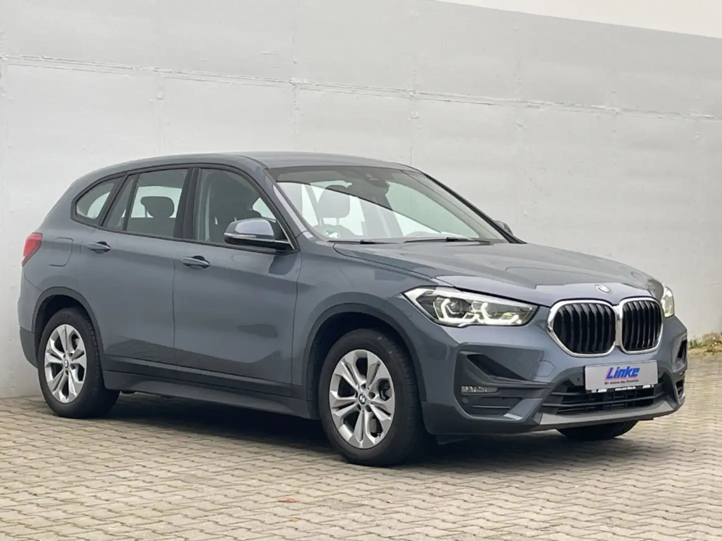 BMW X1 25e Advantage AHK/Kamera/LED/Navi/GRA/Sitzhzg Gris - 2