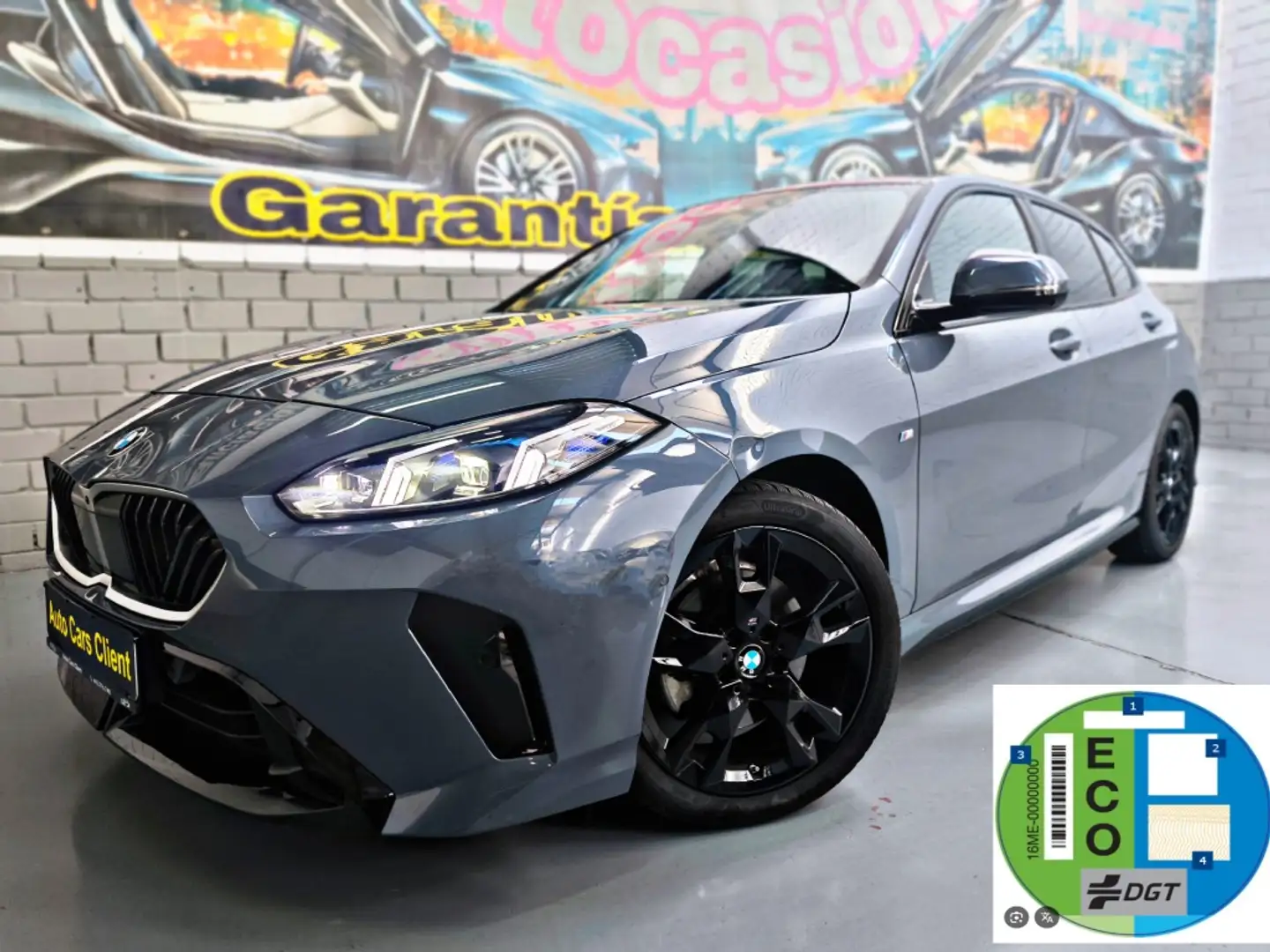 BMW 116 120iA M Sport Pro Gris - 1