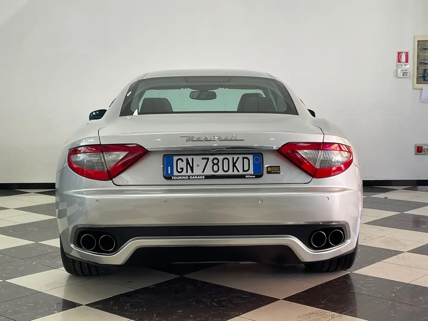 Maserati GranTurismo 4.2 auto UFFICIALE ROSSOCORSA Stříbrná - 2