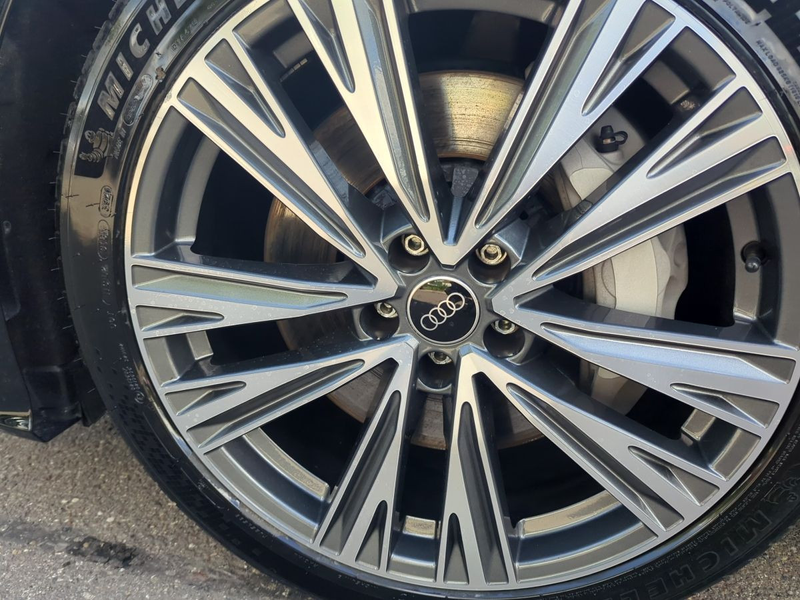 Audi A6 50 TFSI e qu S-Line AHK BLACK MATRIX — photo 13