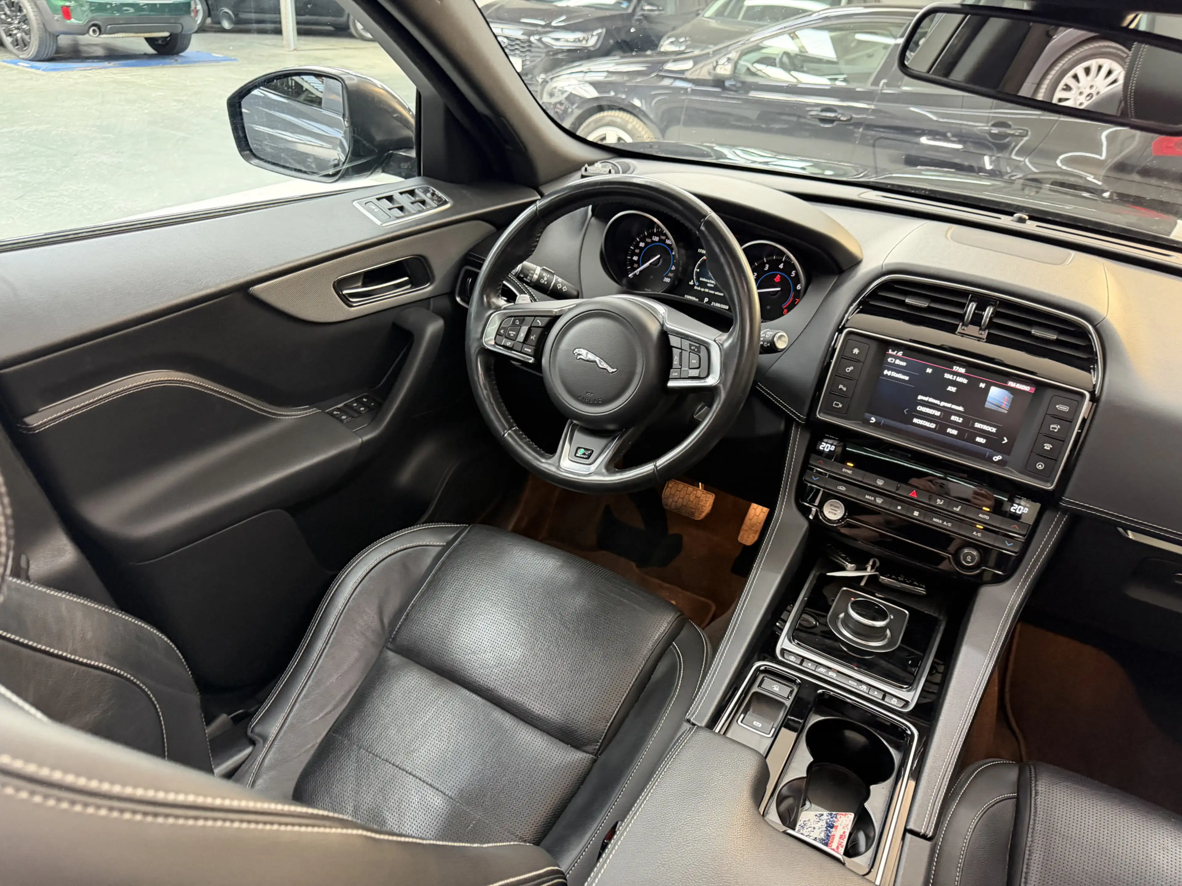 Jaguar F-Pace 2.0 R-Sport AWD 25t, 250Pk, 2017, 1ste eigenaar, D — photo 4