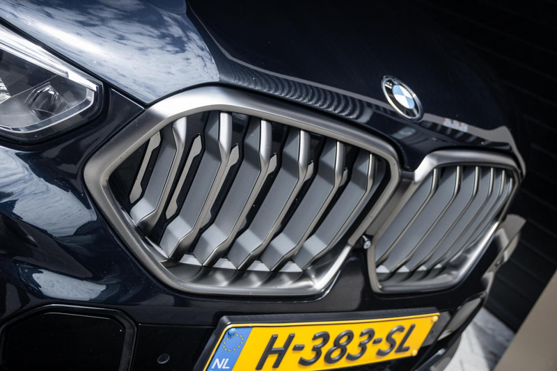 BMW X6 M50d M-Performance | SKYLOUNGE | BOWERS&WILKINS | — photo 11