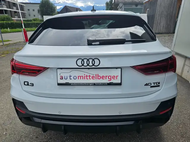 Audi Q3 Sportback 40 TDI quattro admired prompt lieferbar Ansicht 3