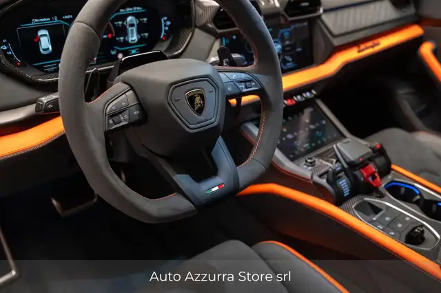 Lamborghini Urus view 13