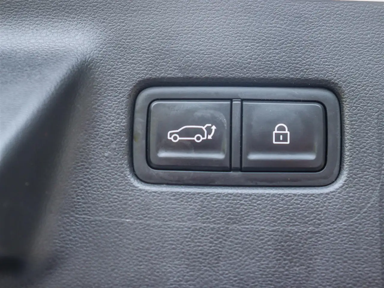 Hyundai SANTA FE photo Hyundai SANTA FE