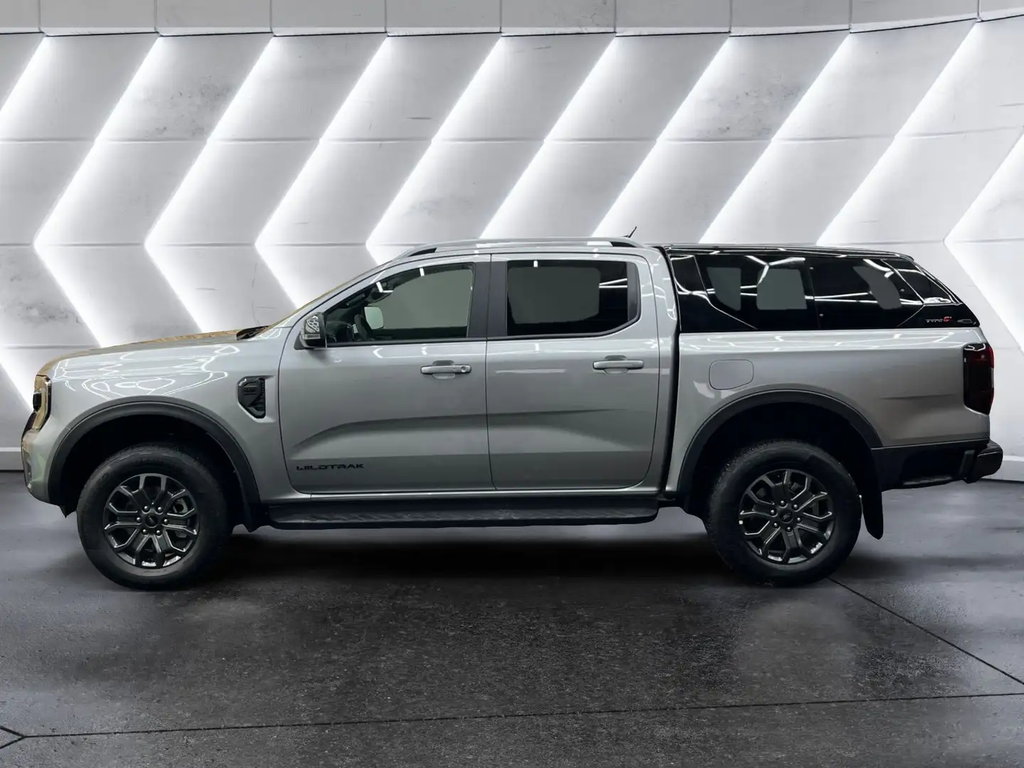 Ford Ranger Wildtrak 3,0L V6 **inkl. HardTop** Silber - 2