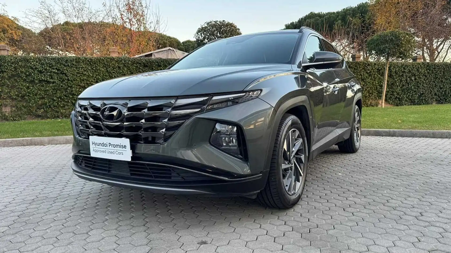 Hyundai TUCSON 3ª serie 1.6 T-GDI 48V XLine Gris - 1