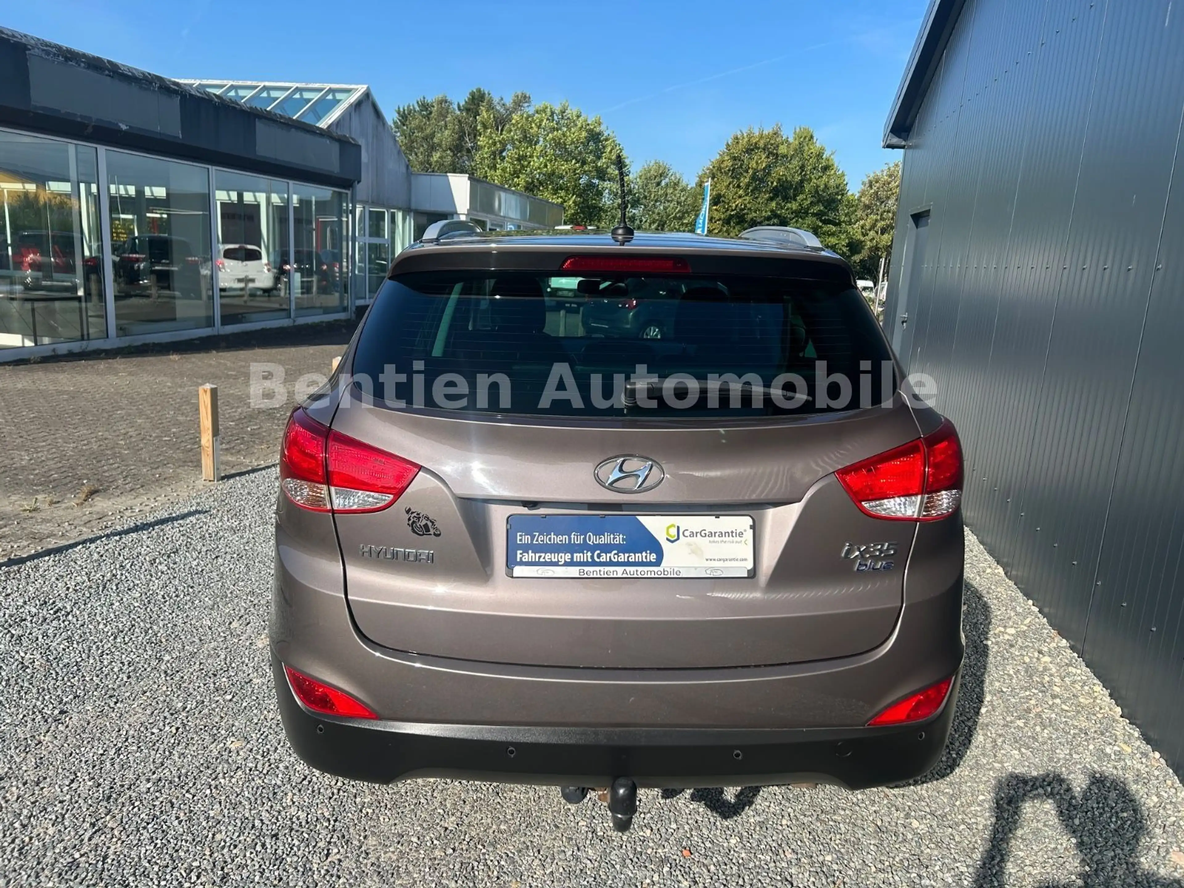 Hyundai iX35 blue Style, Navi,AHK,Kamera,SHZ,ALU — photo 6