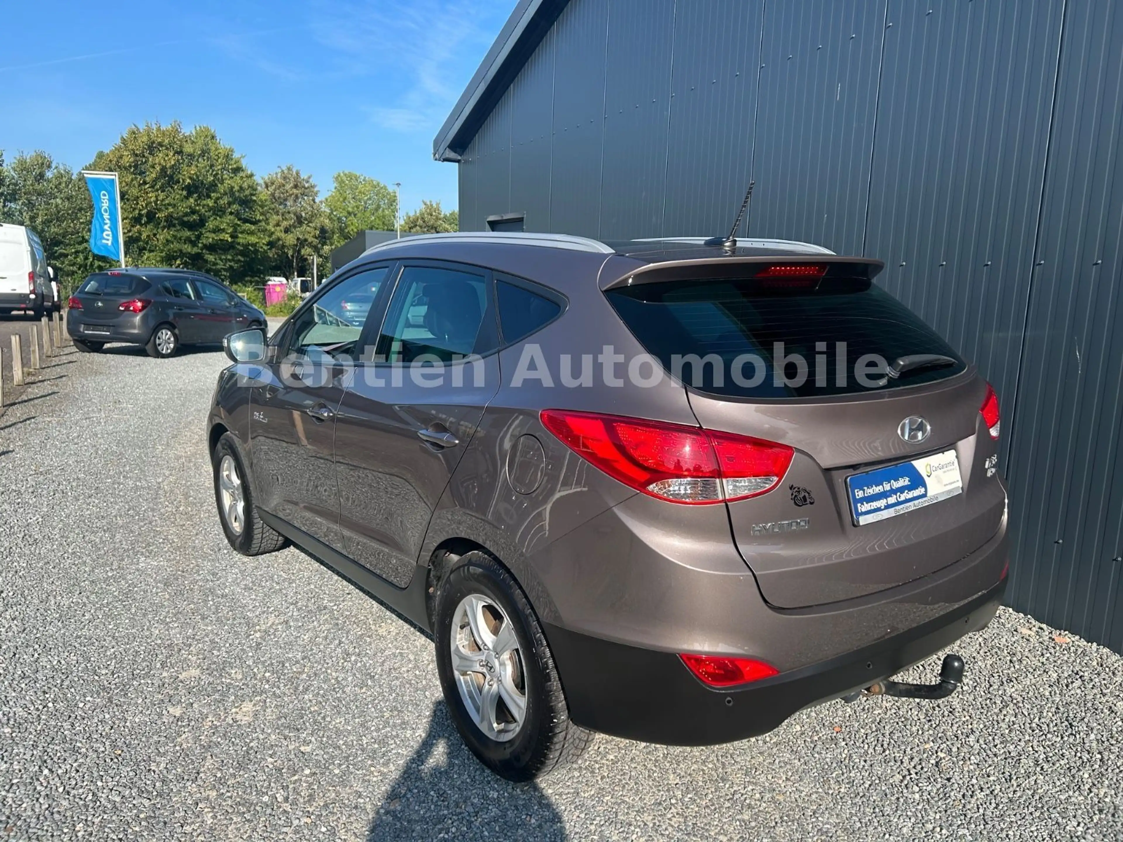 Hyundai iX35 blue Style, Navi,AHK,Kamera,SHZ,ALU — photo 7
