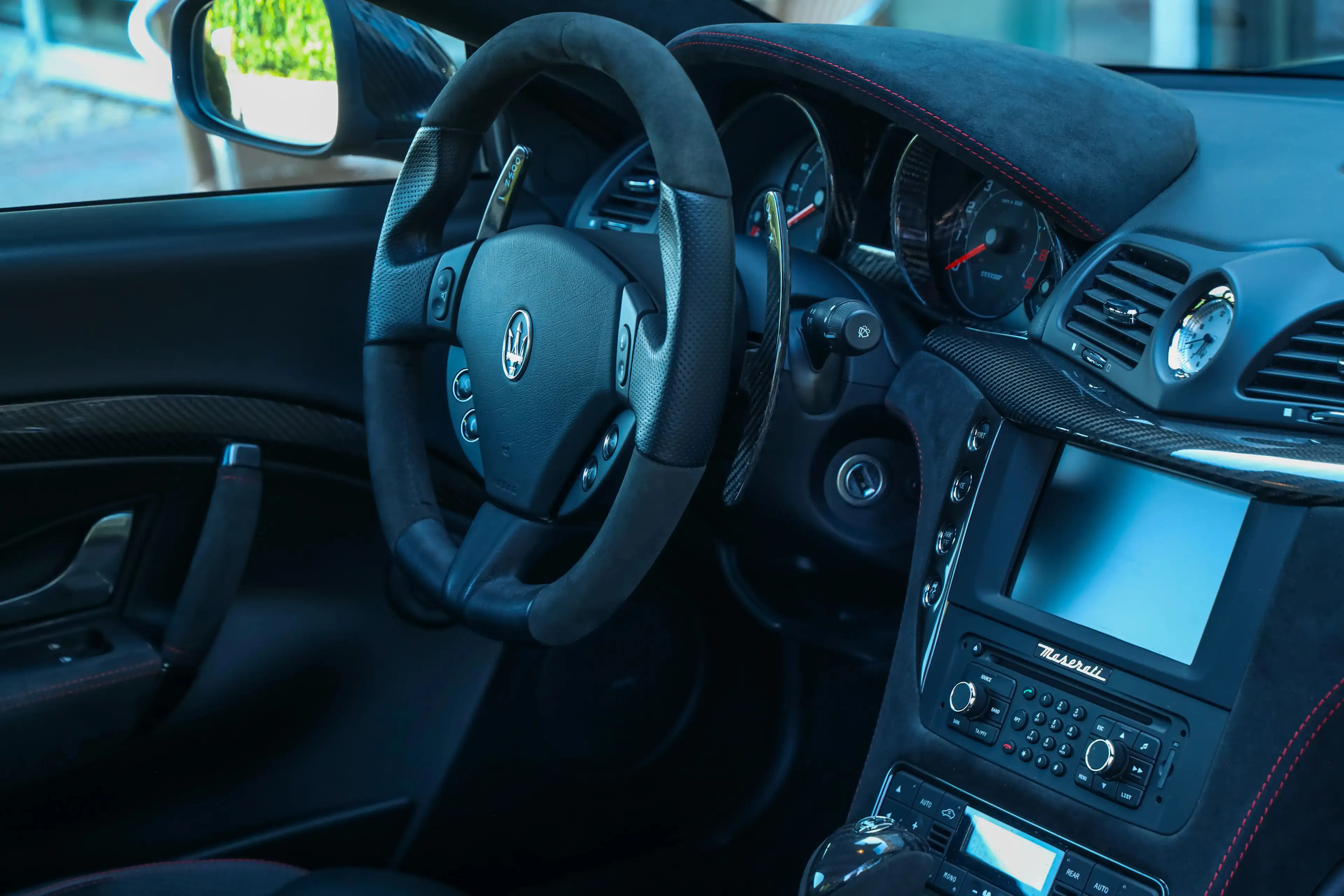 Maserati GranTurismo Sport Special Edition "Less than 18.000 kms - 1st — photo 8