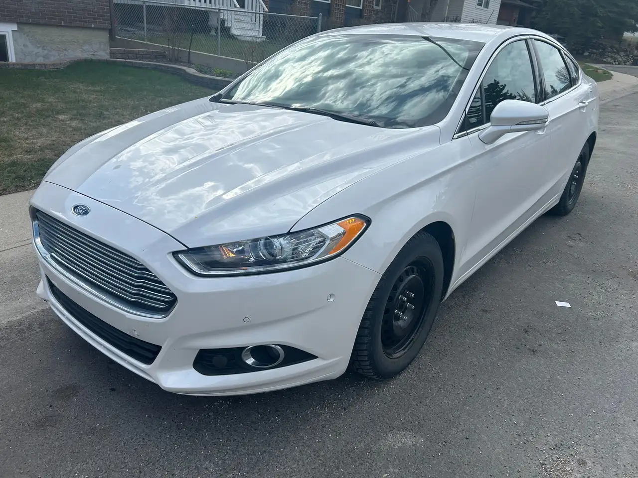 Ford Fusion снимка Ford Fusion