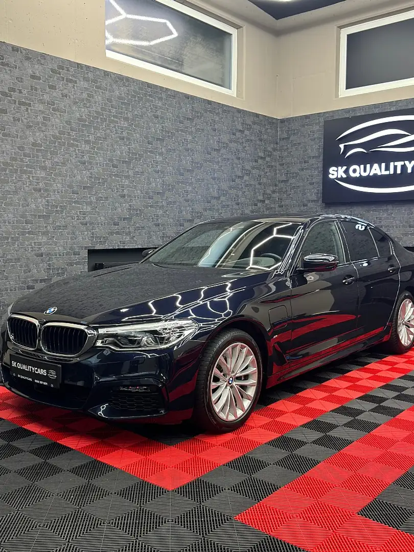 BMW 530 e xDrive Aut. M-Paket  1 Besitz Blau - 1