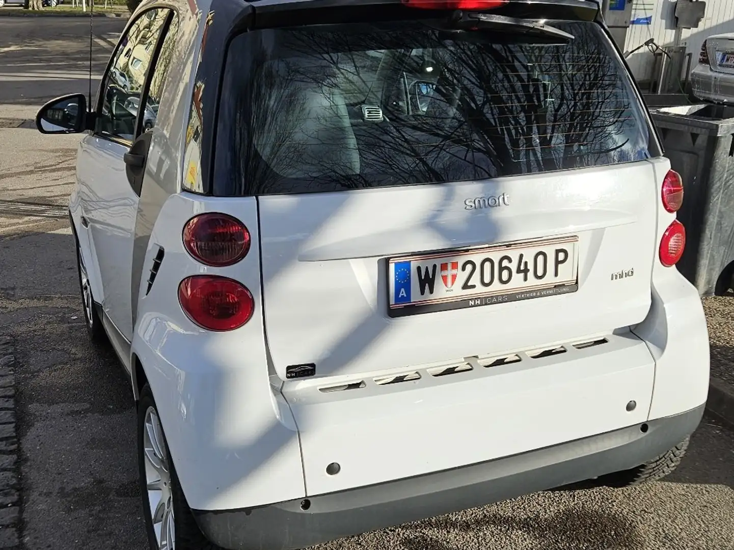 smart forTwo micro hybrid passion softouch Weiß - 2