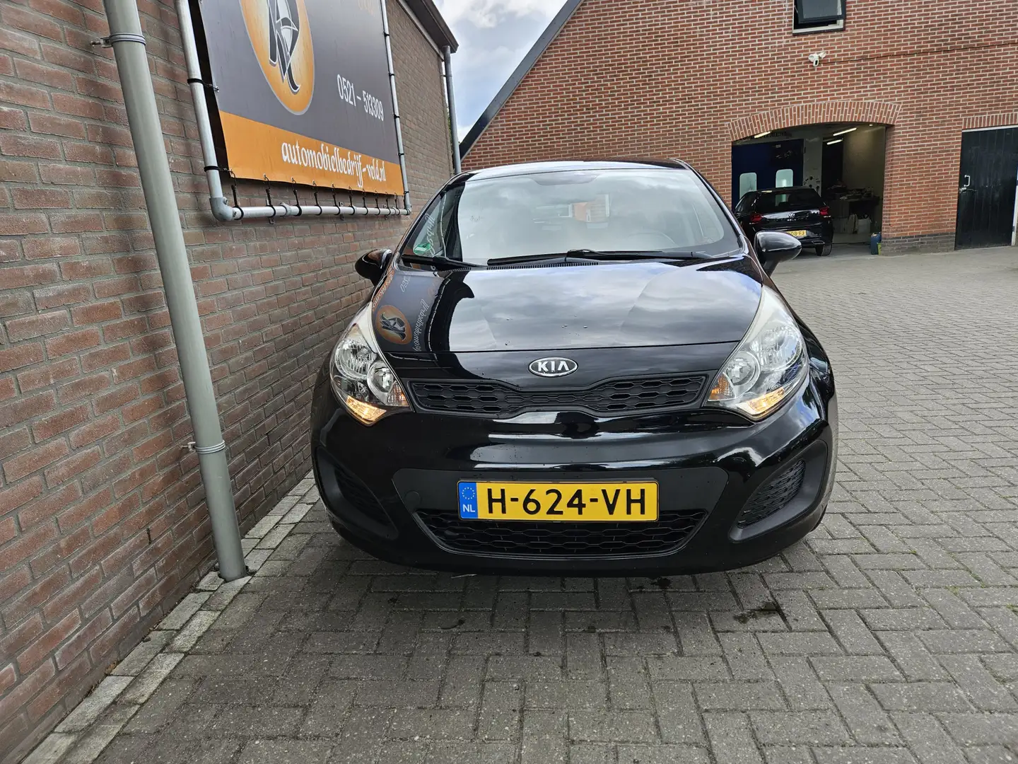 Kia Rio 1.2 CVVT Zwart - 2