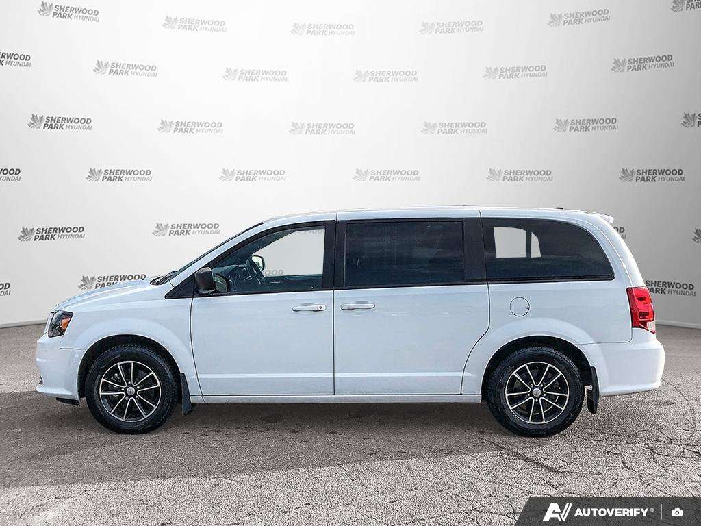 2019 Dodge Grand Caravan SXT | Backup Cam | Parking Sensors | Keyless Entry — снимка 1