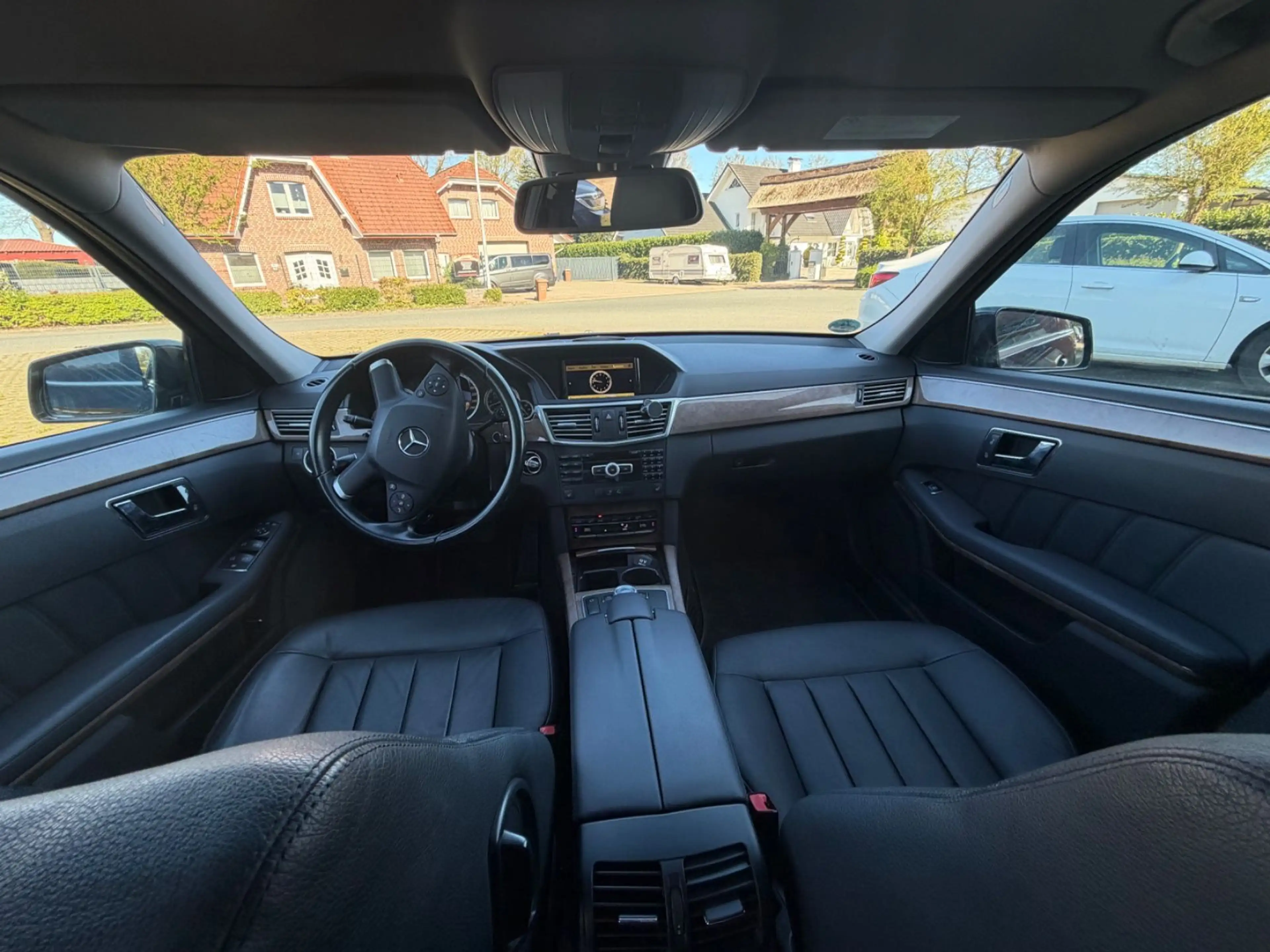 Mercedes-Benz E 350 E Limousine E 350 CDI — photo 14