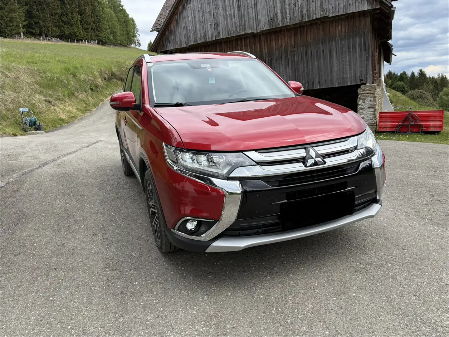 Mitsubishi Outlander 2,2 DI-D Instyle Connect Aut. - 2