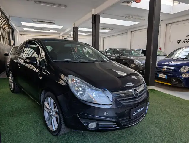 Opel Corsa view 5