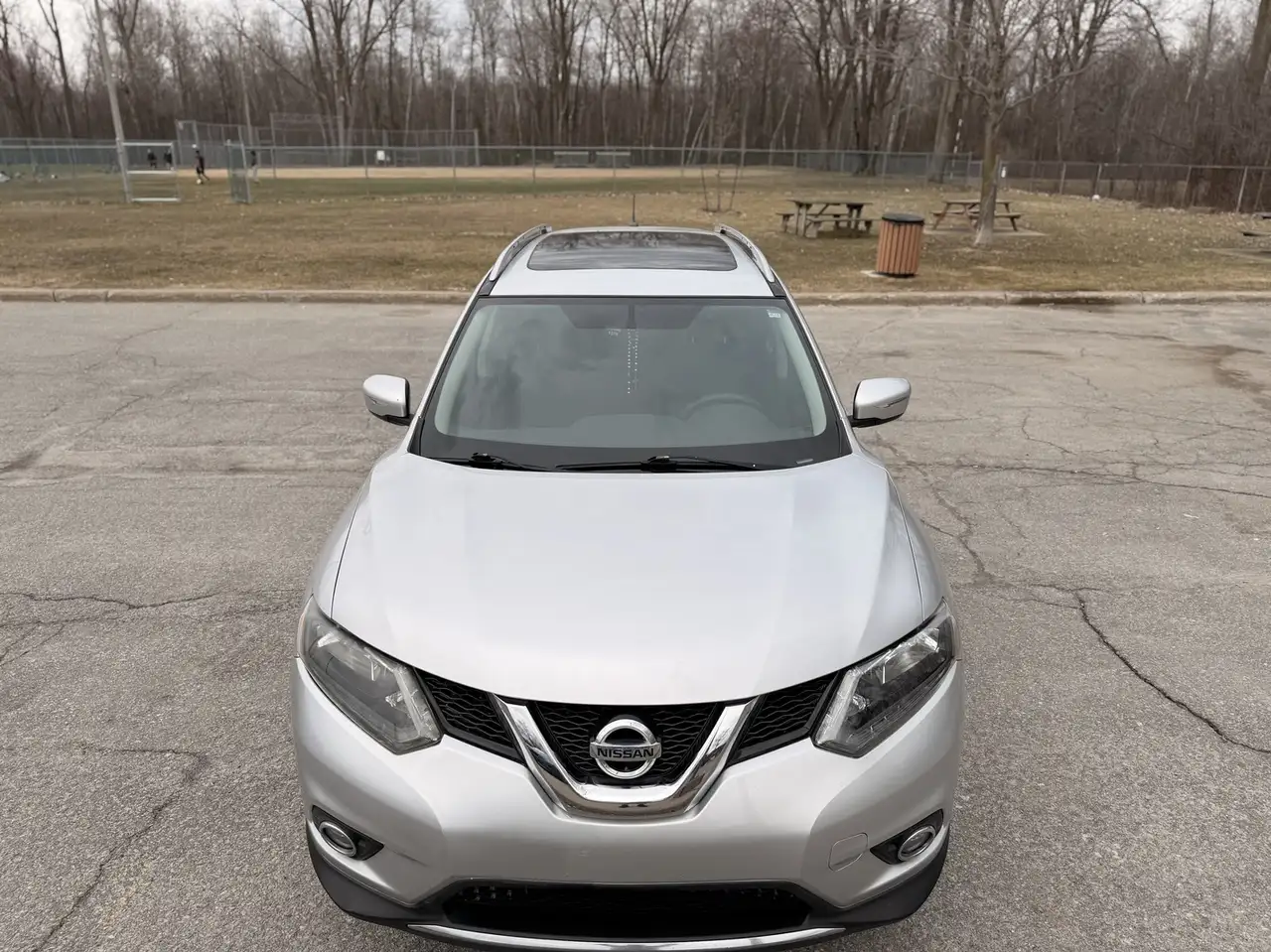 Nissan Rogue снимка Nissan Rogue