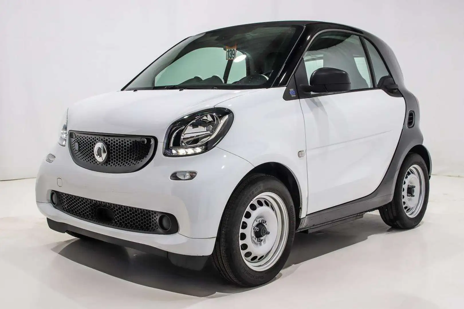 smart forTwo EQ  CUIR CLIM REGU RADAR Blanc - 2