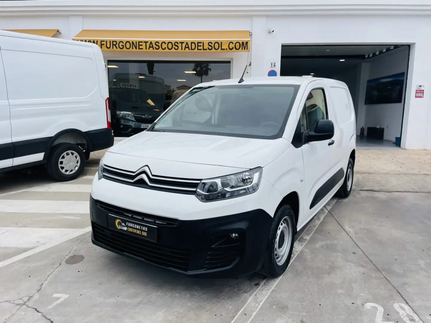 Citroen Berlingo Van BlueHDi S&S Talla M Control CA 100 Blanco - 2