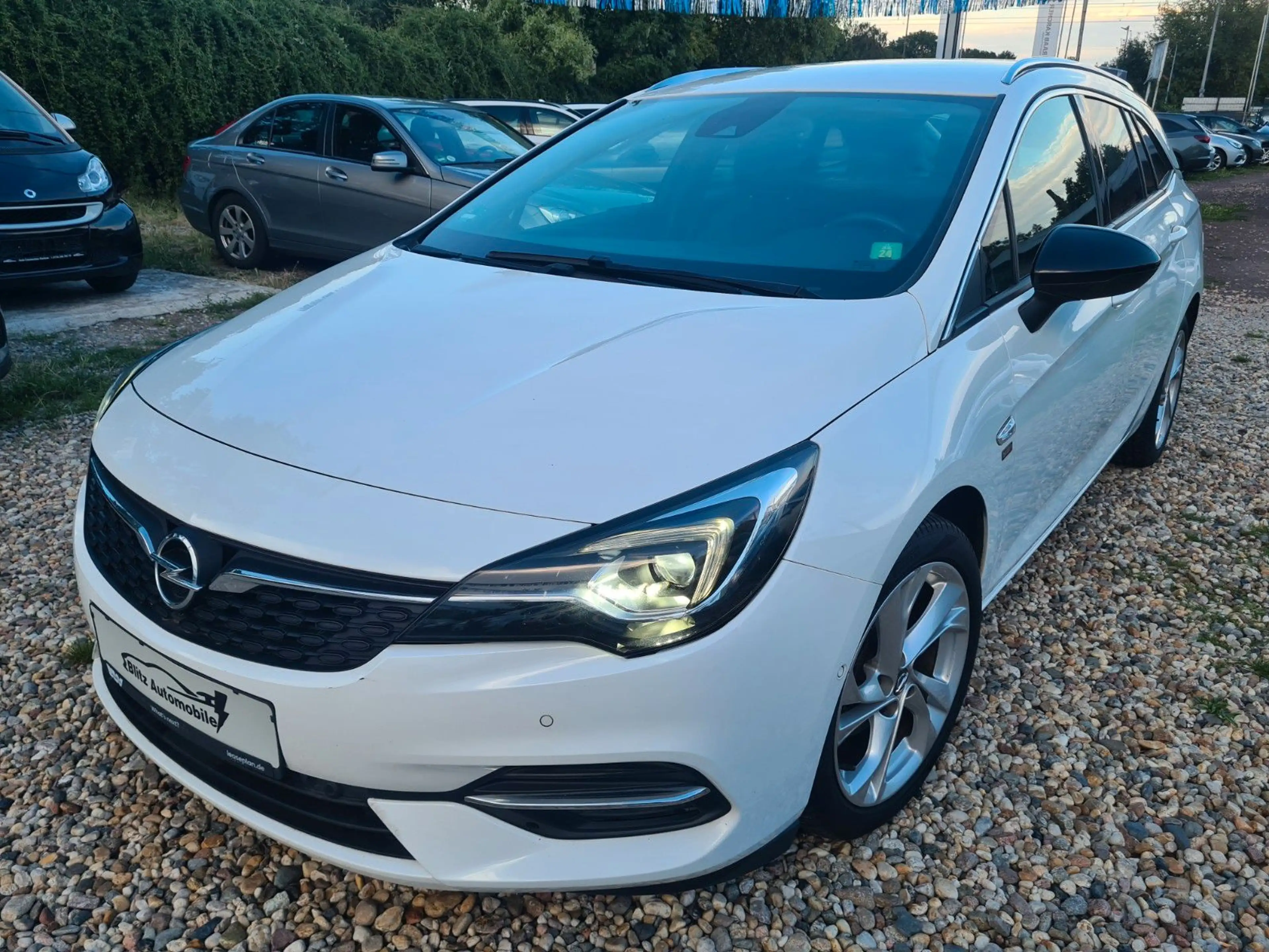 Opel Astra K Sports Tourer * SUPER AUSSTATTUNG/ AHK *
