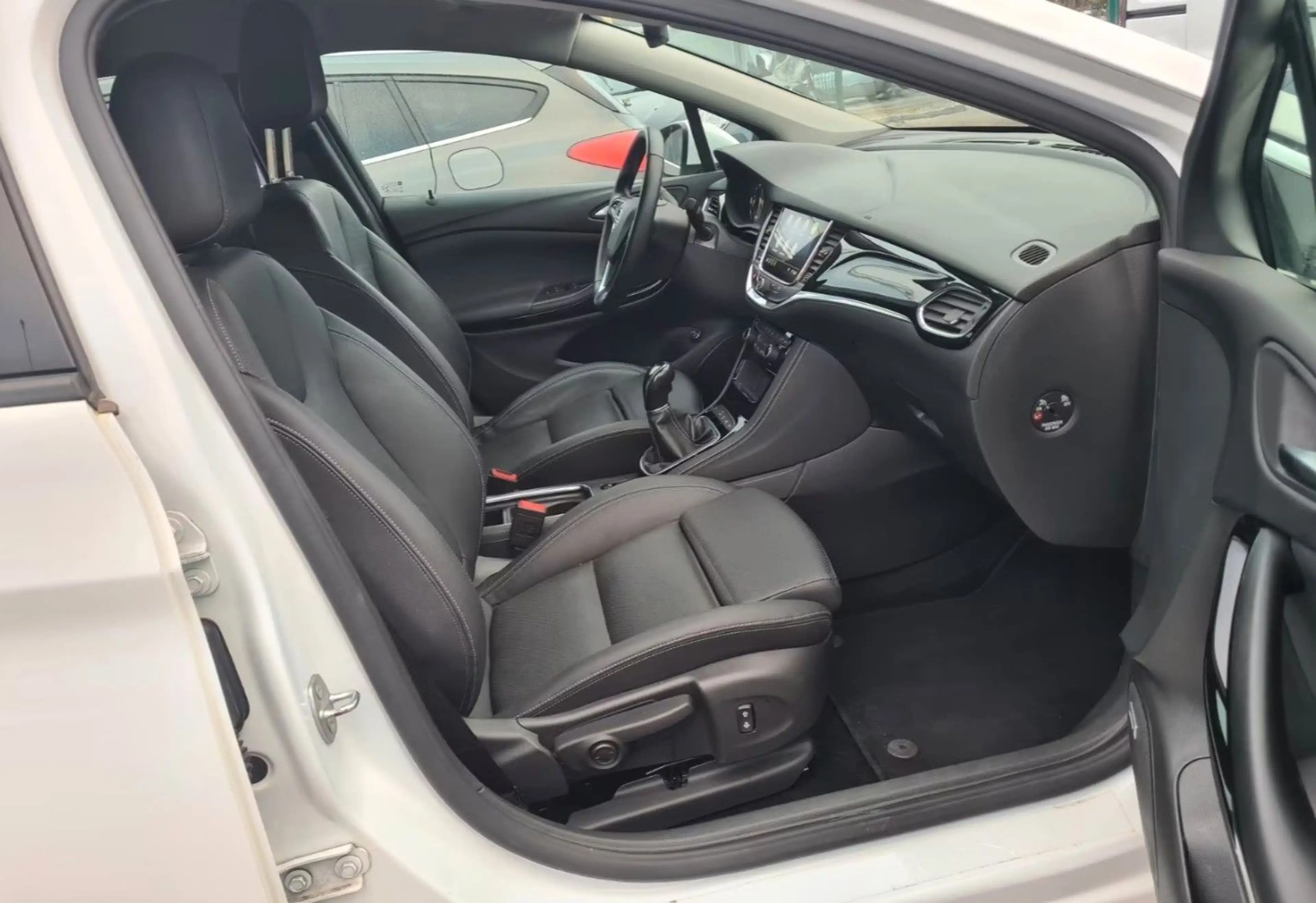 Opel Astra K Sports Tourer * SUPER AUSSTATTUNG/ AHK * — photo 3