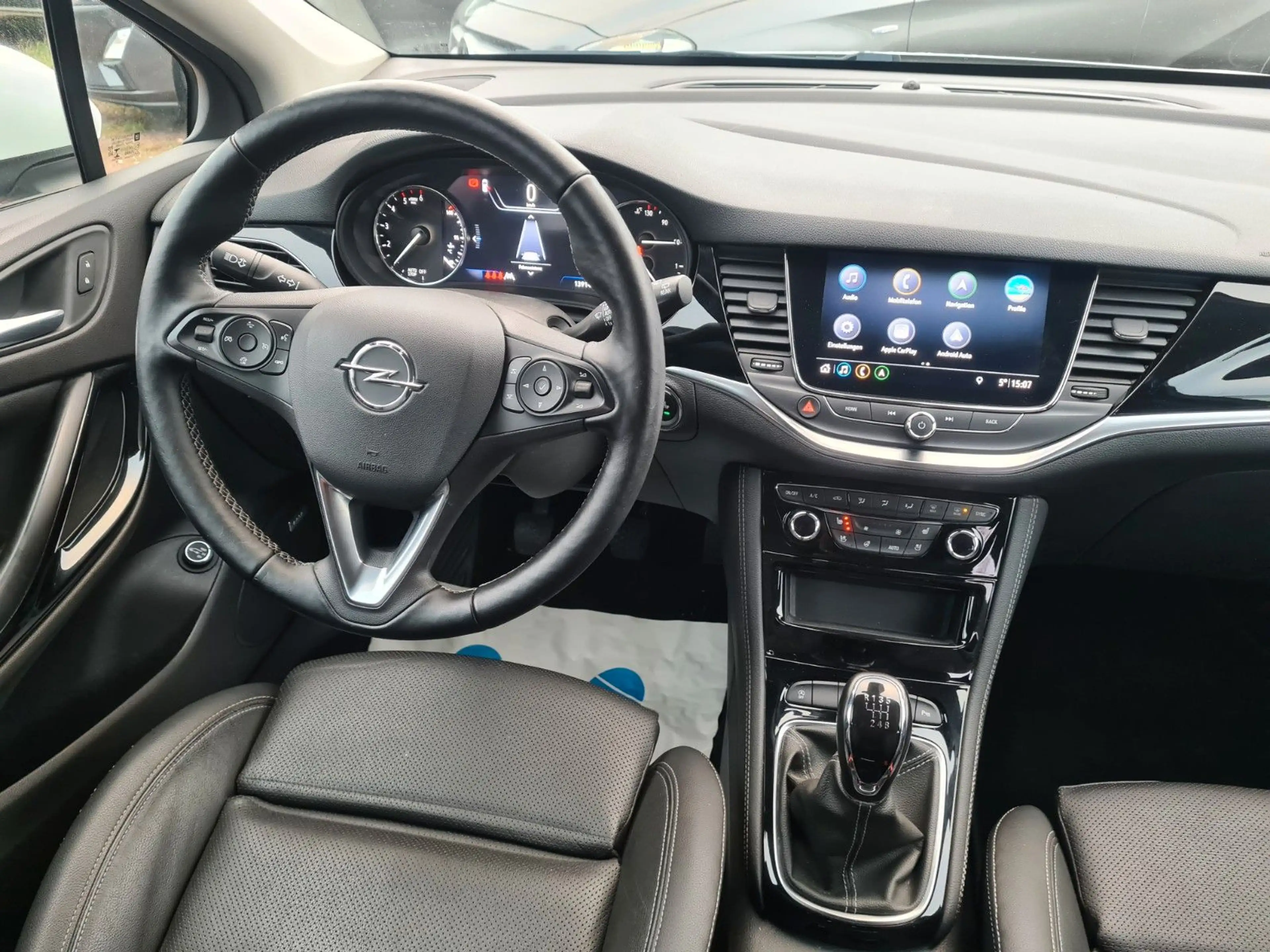 Opel Astra K Sports Tourer * SUPER AUSSTATTUNG/ AHK * — photo 4