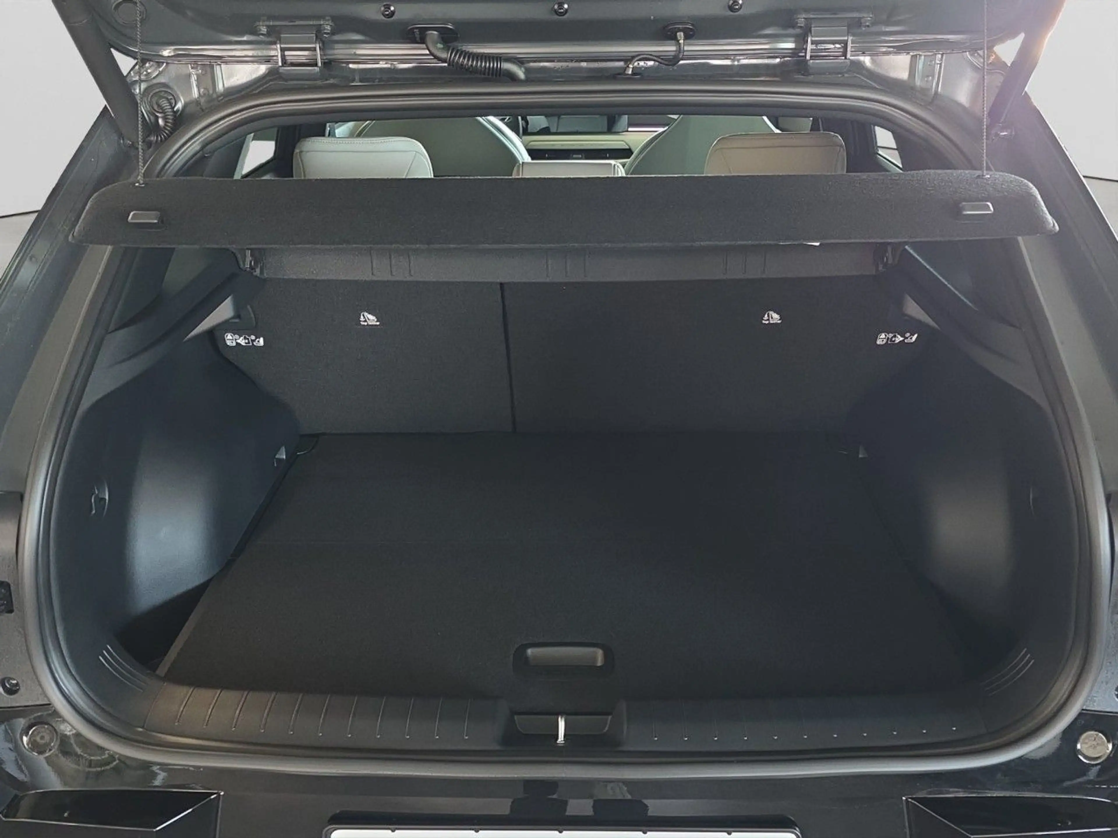 Kia EV4 150 kW GT-Line — photo 8