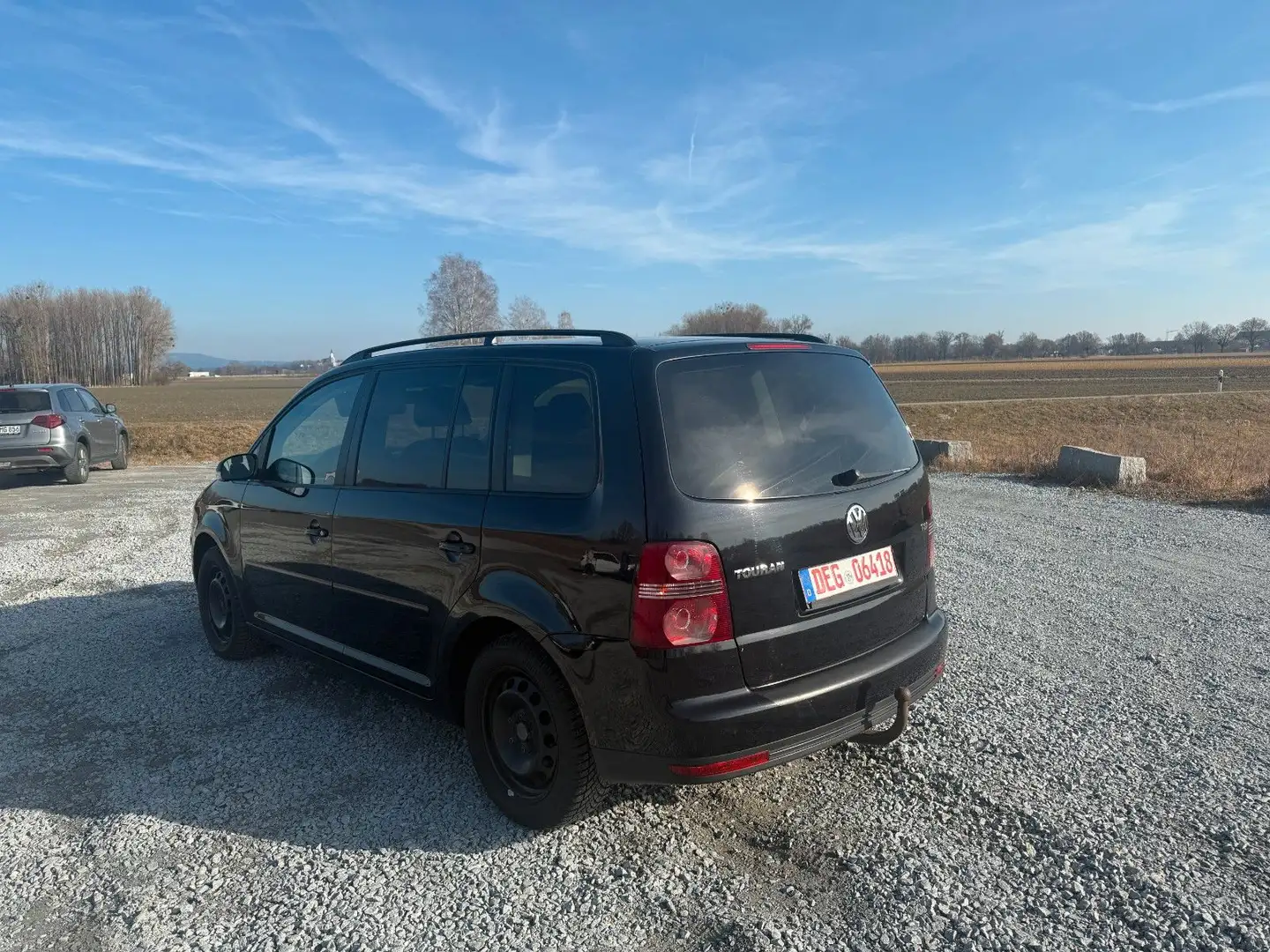 Volkswagen Touran Trendline Ahk Shz Klima Tempomat Tüv-Au-Kd Neu Schwarz - 2