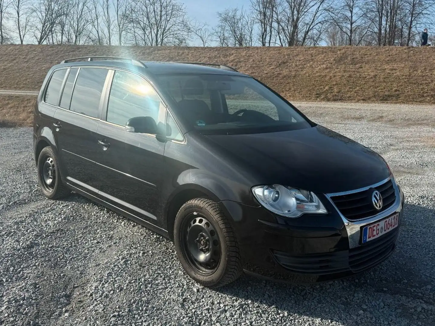 Volkswagen Touran Trendline Ahk Shz Klima Tempomat Tüv-Au-Kd Neu Schwarz - 1