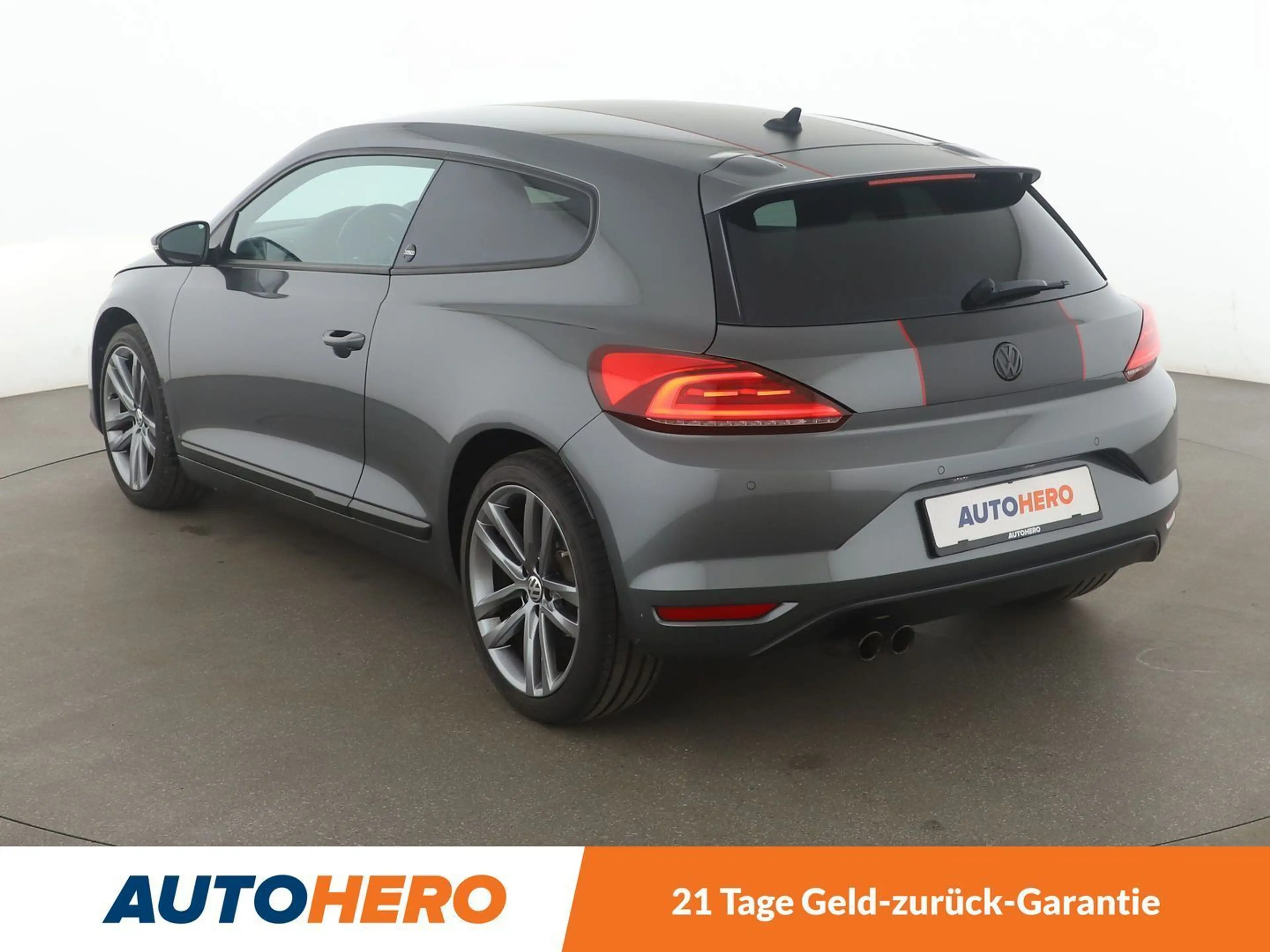 Volkswagen Scirocco 2.0 TSI Sound BM*NAVI*TEMPO*XENON*PDC* — photo 4