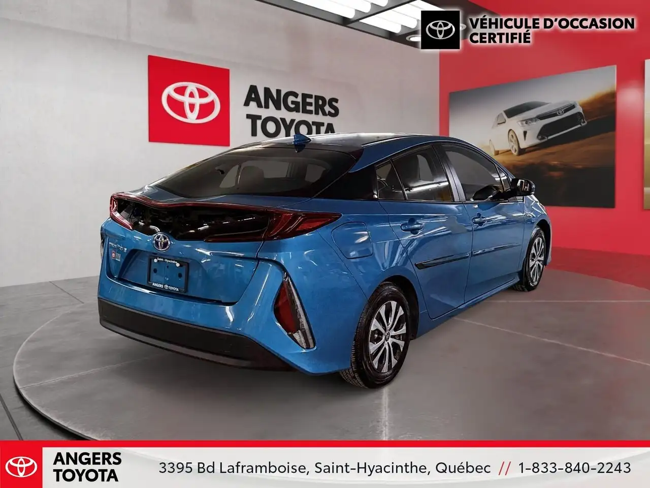 Toyota Prius Prime снимка Toyota Prius Prime