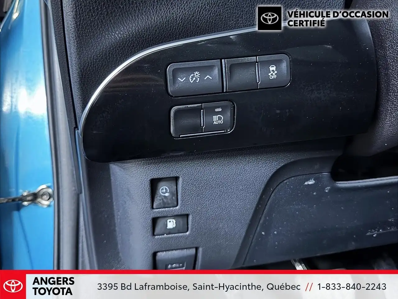 Toyota Prius Prime снимка Toyota Prius Prime