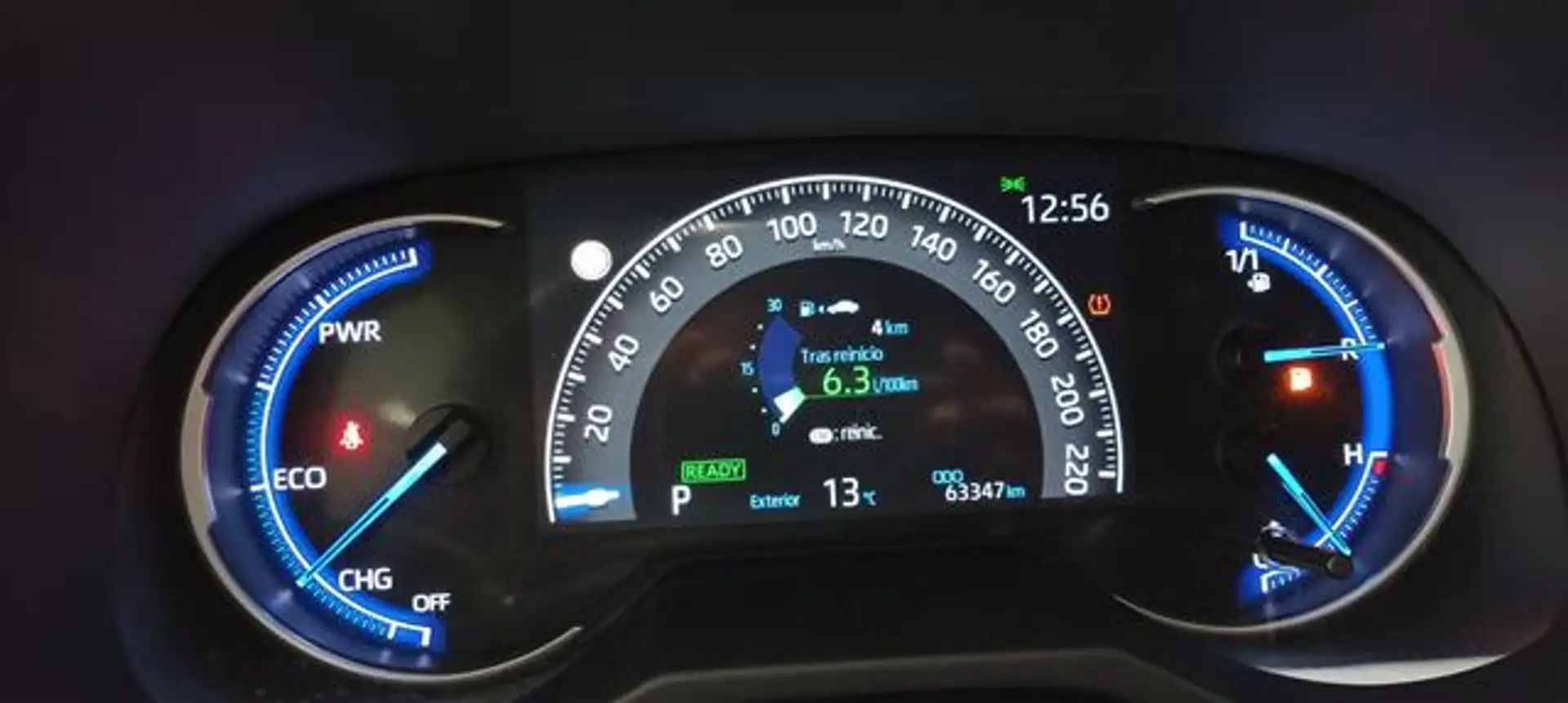 Toyota RAV 4 2.5 hybrid 2WD Advance - 2