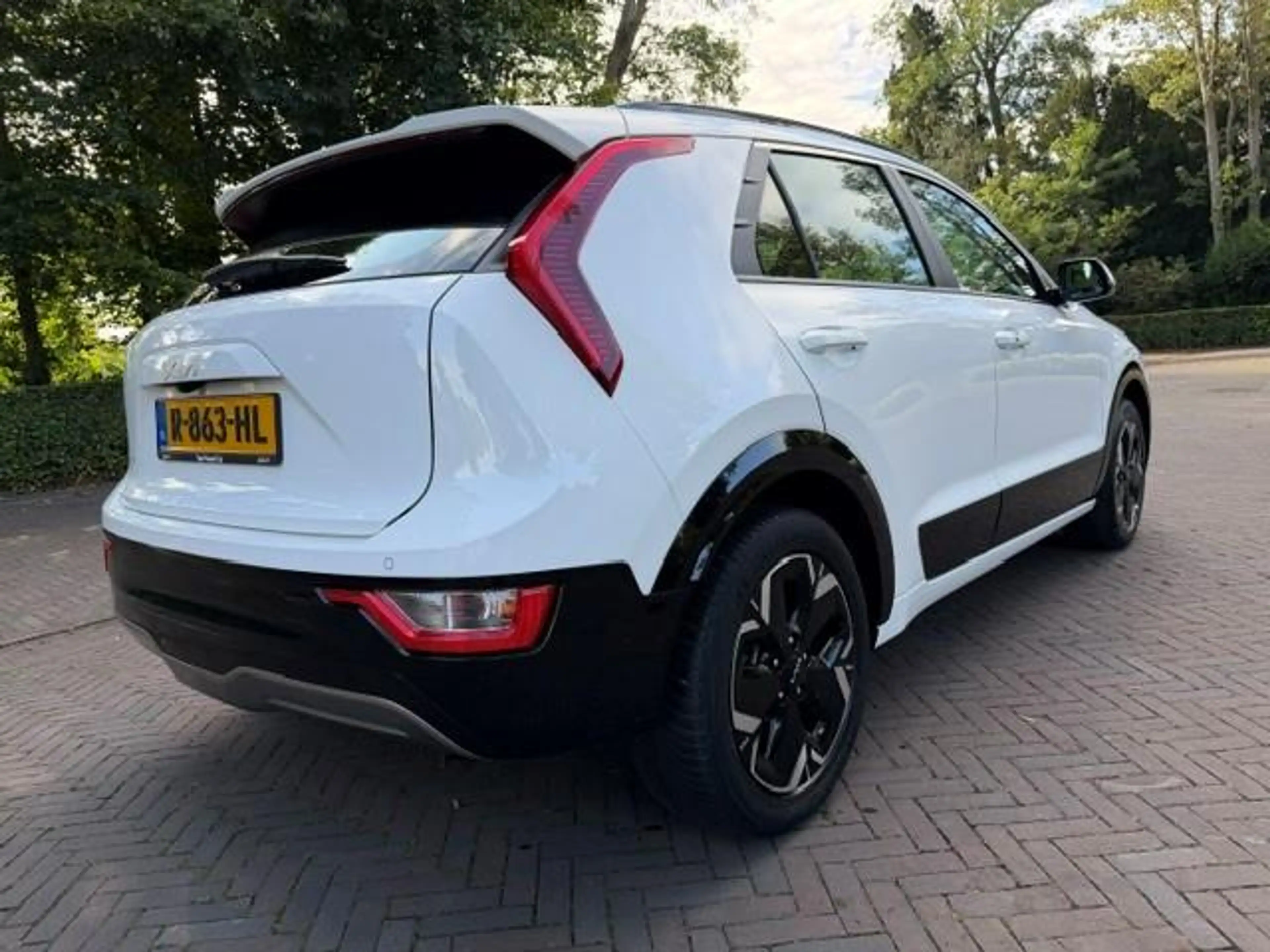 Kia e-Niro Ev DynamicLine 64.8kWh SOH 98,4%/Camera/Acarplay/N — photo 23