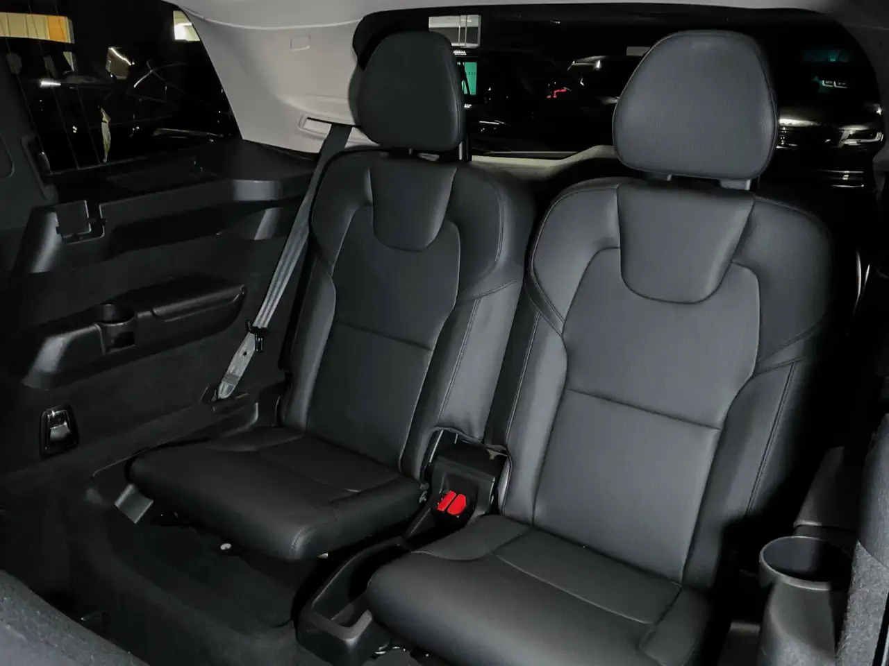 Volvo XC90 снимка Volvo XC90