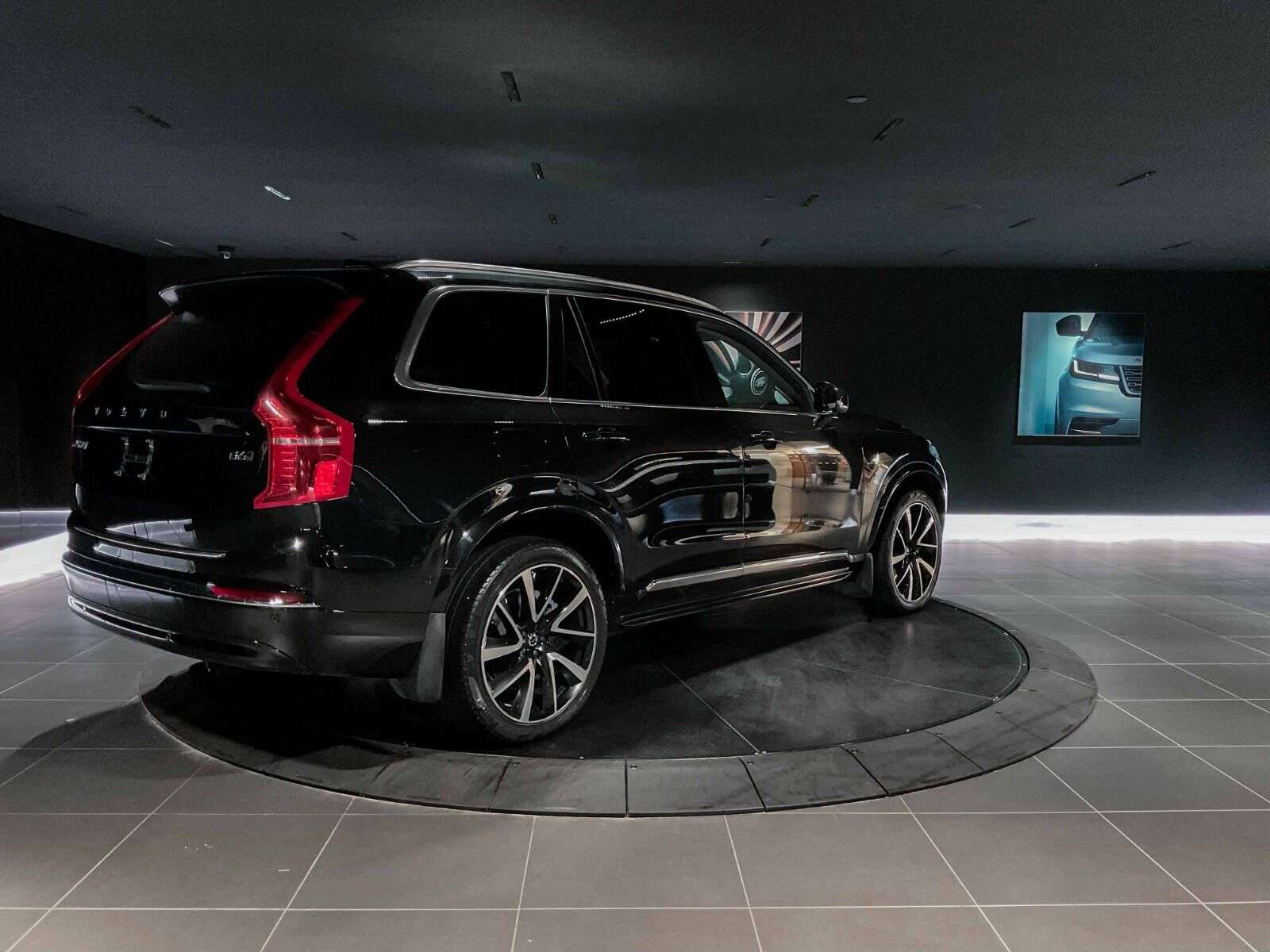 2024 Volvo XC90 Plus Bright Theme | 3rd Row Seating | Sunroof | Na thumb 8