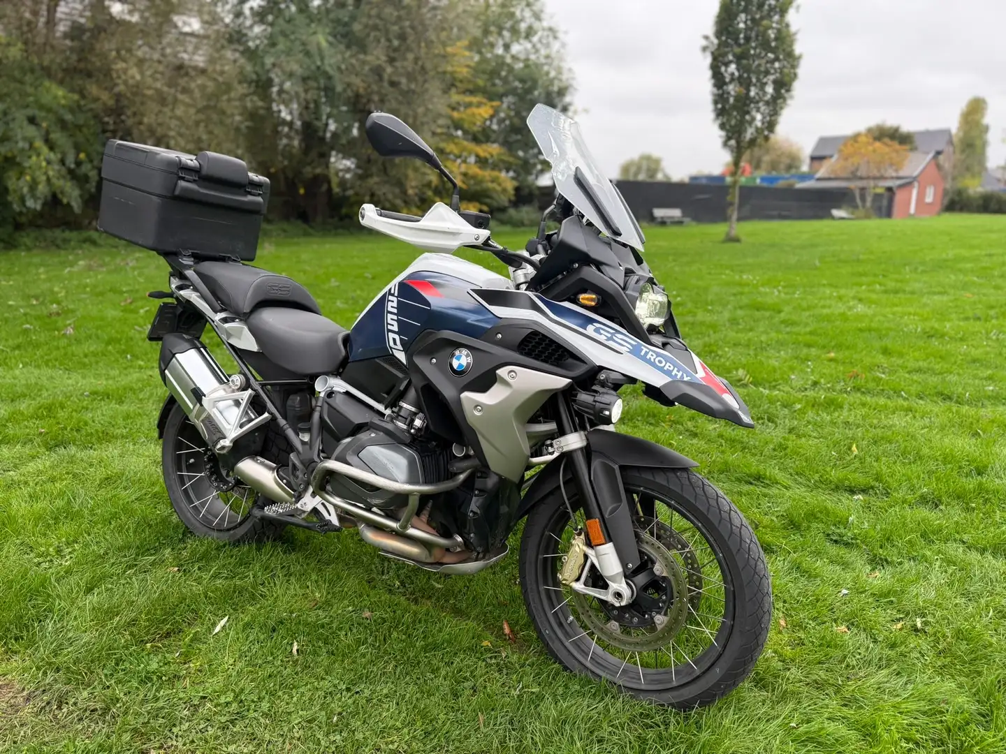 BMW R 1250 GS trophy - 1