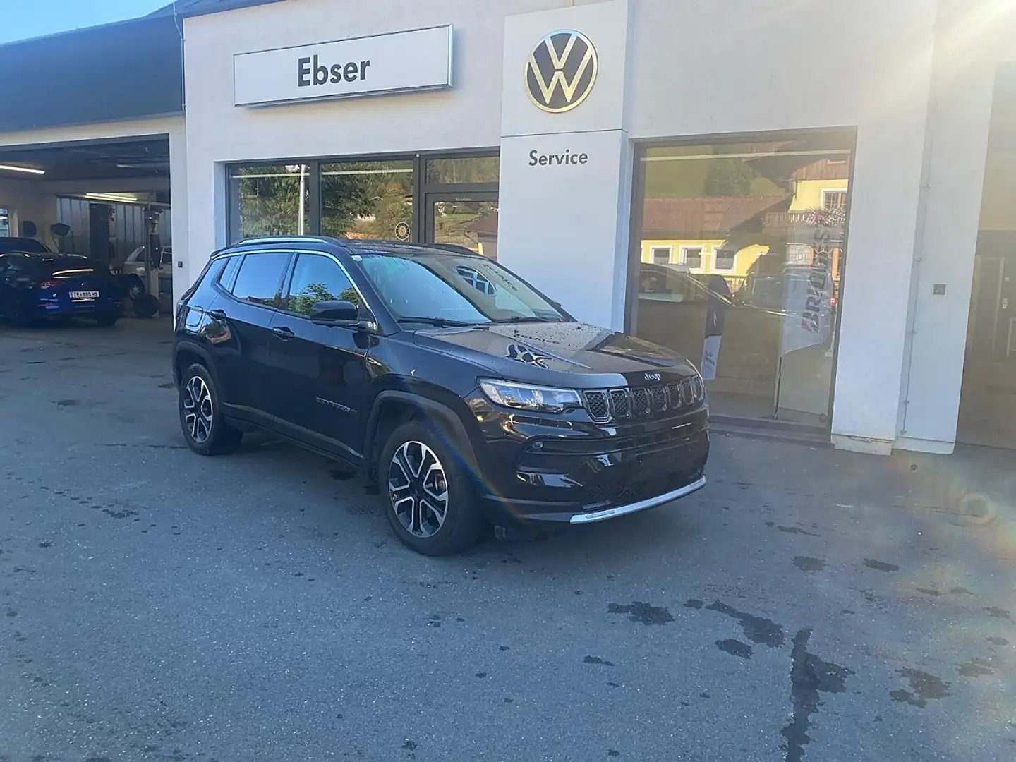 Jeep Compass 1.3 Plug-In Hybrid Limited (EURO 6d) Schwarz - 1