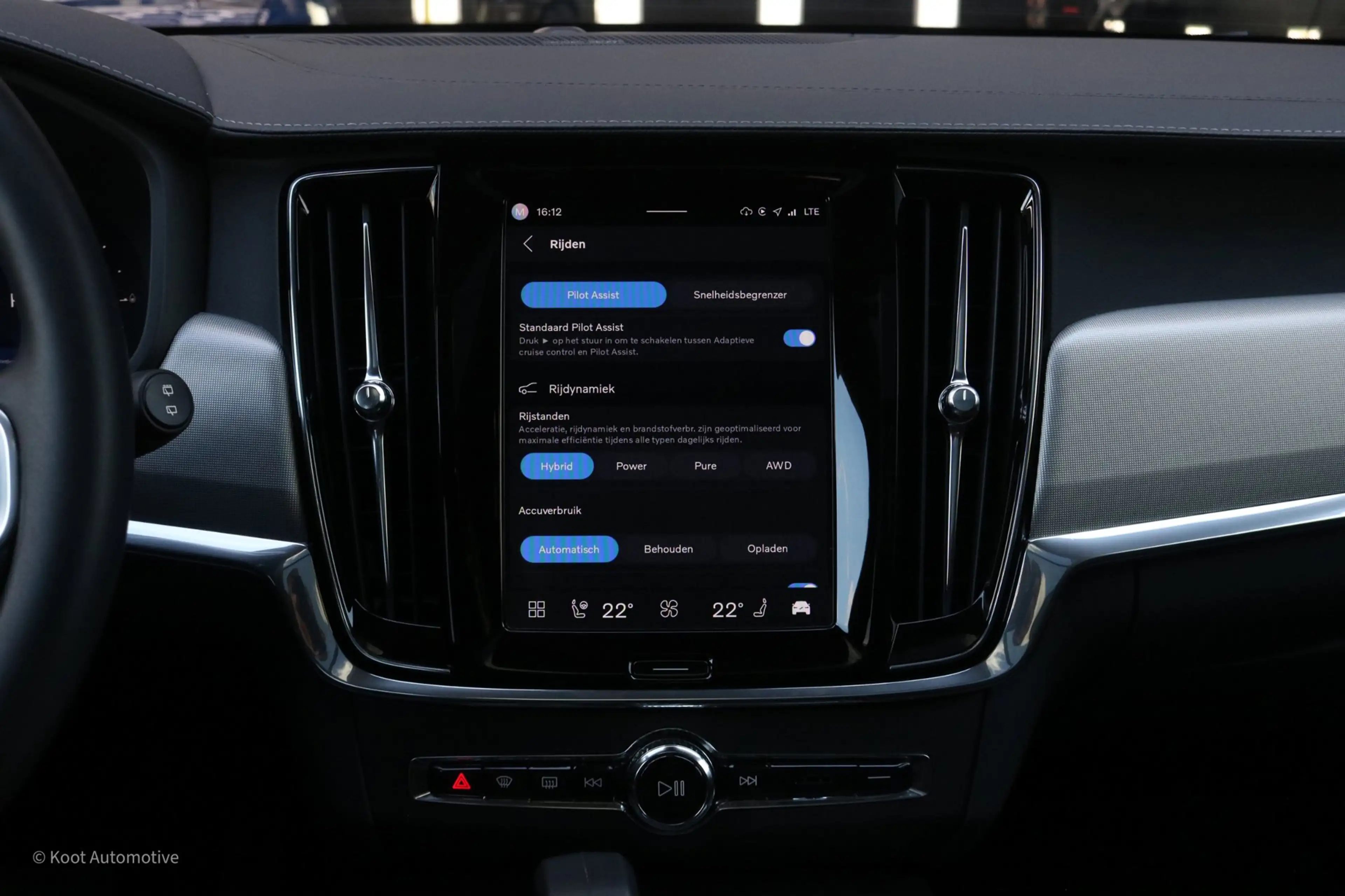 Volvo V90 Volvo V90 T8 Recharge AWD Ultimate Dark | 455 PK | — photo 50