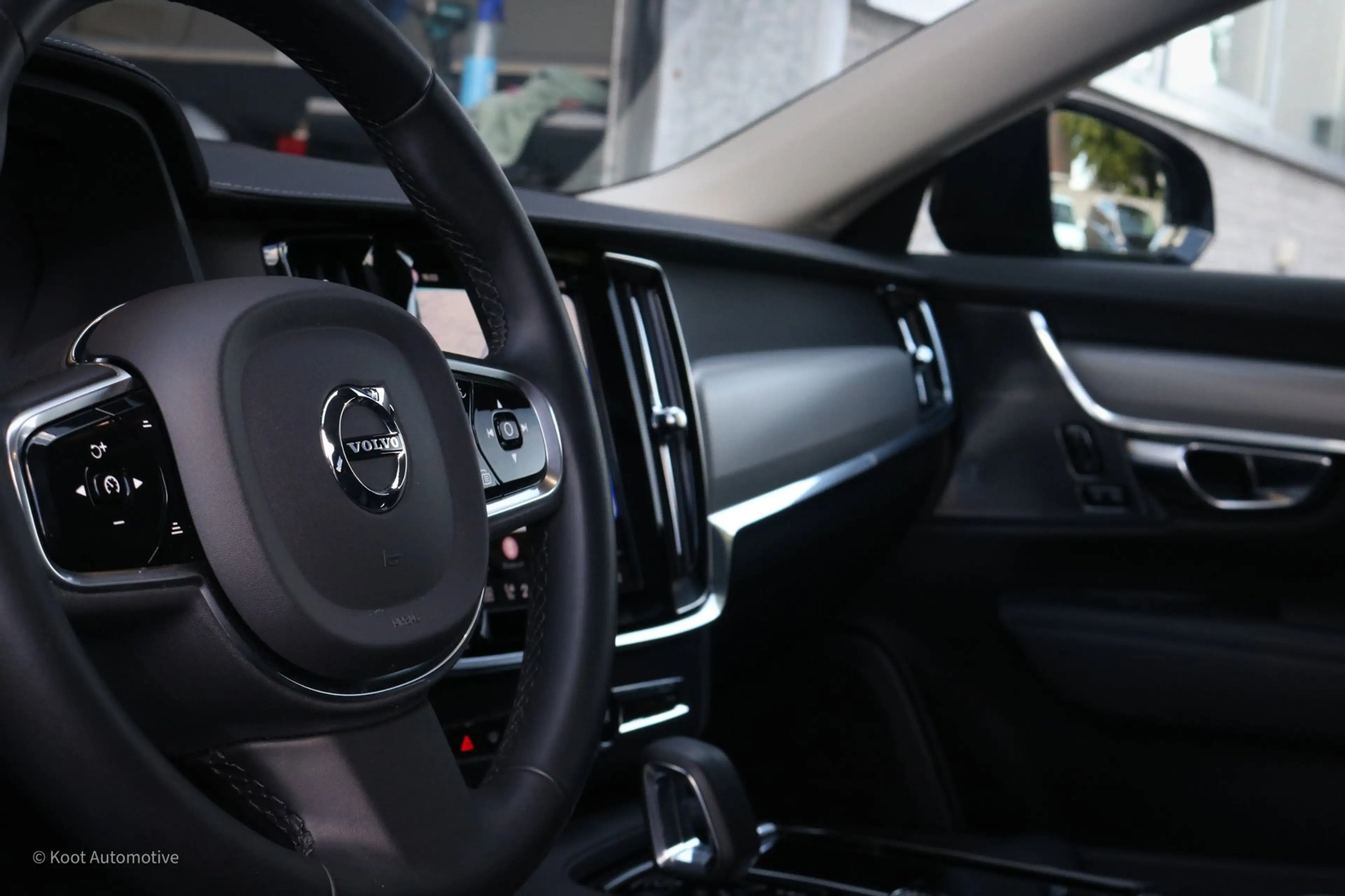 Volvo V90 Volvo V90 T8 Recharge AWD Ultimate Dark | 455 PK | — photo 31