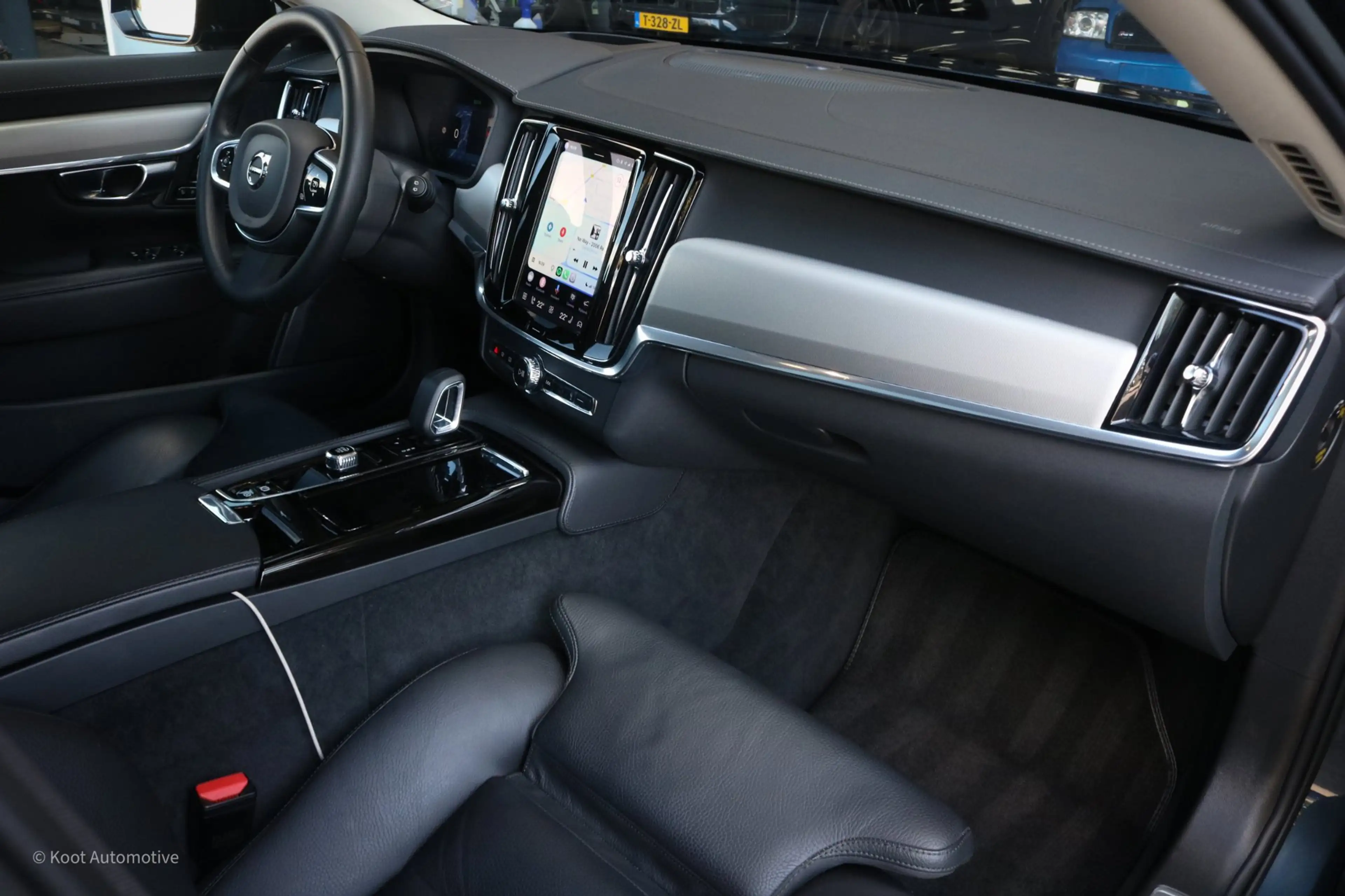 Volvo V90 Volvo V90 T8 Recharge AWD Ultimate Dark | 455 PK | — photo 37