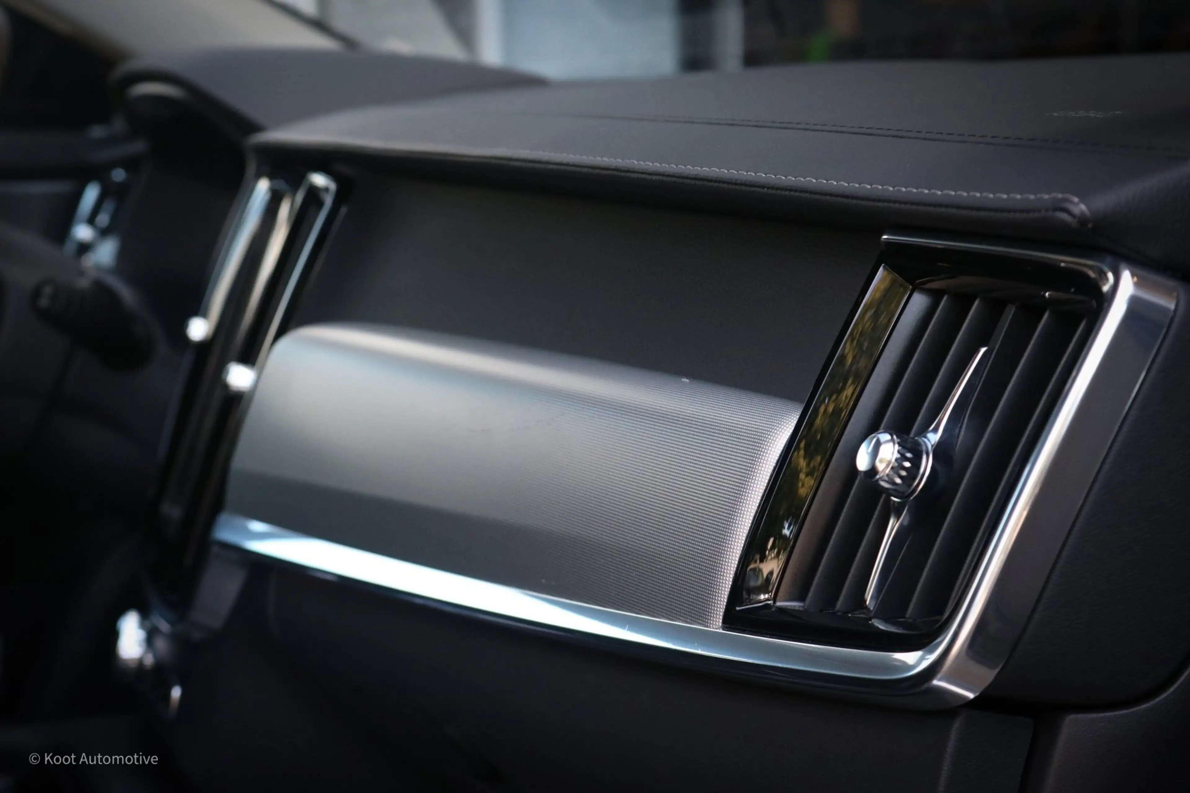 Volvo V90 Volvo V90 T8 Recharge AWD Ultimate Dark | 455 PK | — photo 38