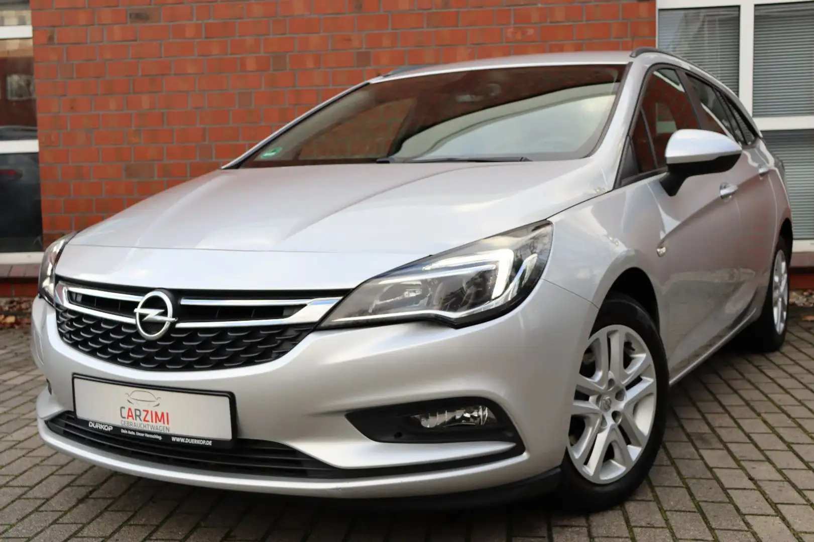 Opel Astra K Sports Tourer 1.6 CDTi Business LED AHK Argent - 1