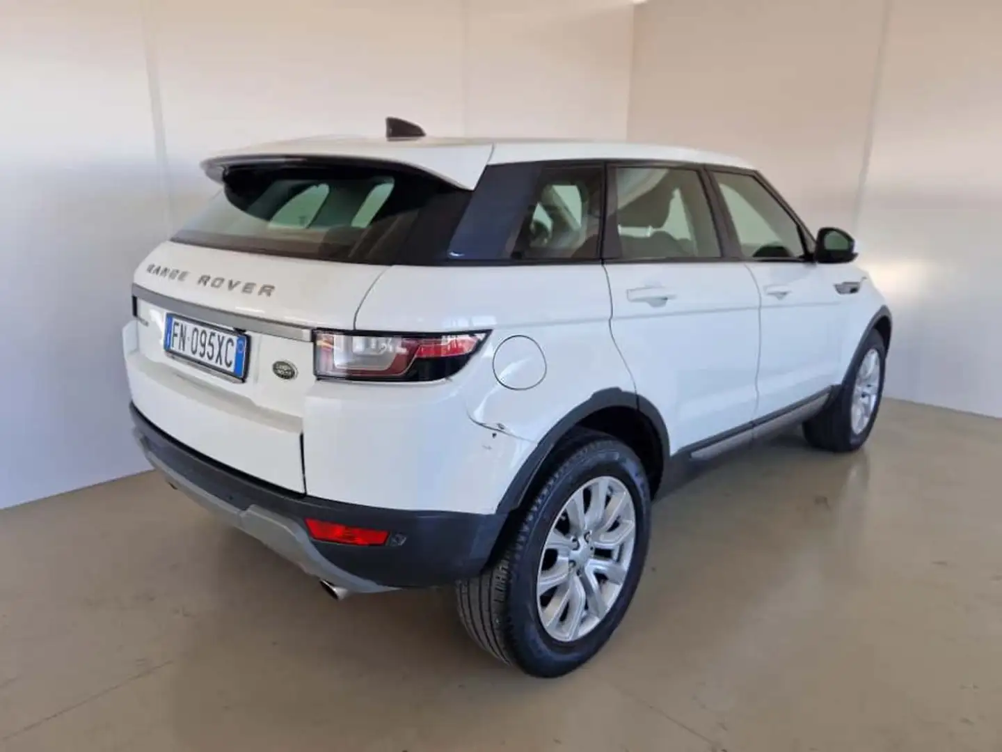 Land Rover Range Rover Evoque 2.0 TD4 150 CV 5p. SE Bianco - 2