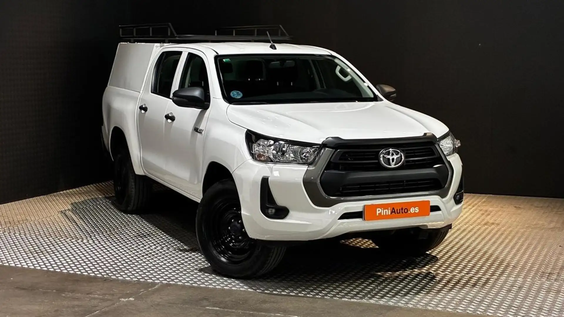 Toyota Hilux 2.4 D-4D Cabina Doble GX Blanco - 2