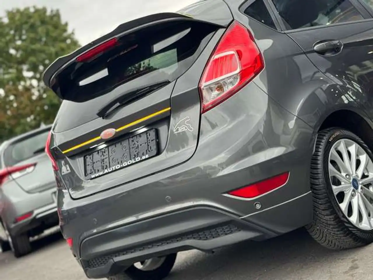 Ford Fiesta 5 portes — photo 6